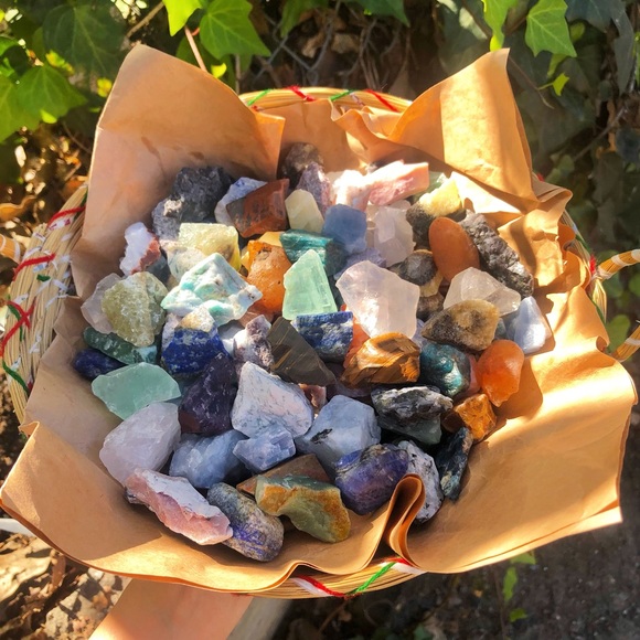 Jewelry - 🌱🍄 2.5 LB Garden Fairy Crystal Mix Lot 🌱🍄